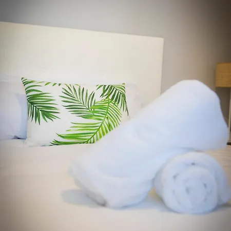 公寓 Playa Del Silencio 2 *